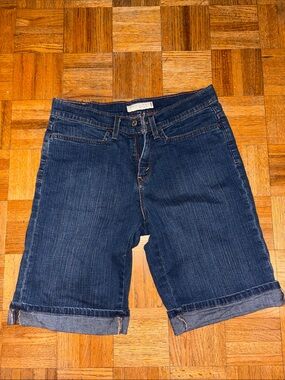 Levi's Perfectly Slimming 548 Jean Shorts